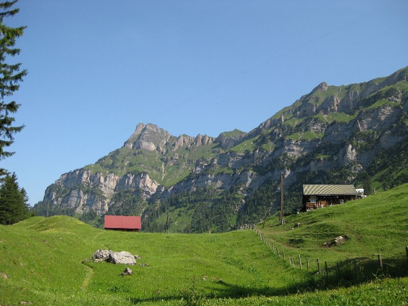 Fr&uuml;hlingswanderung auf den Rophaien